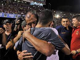 Maybe you would like to learn more about one of these? La Obra Arte De Chiqui Arce En Un Clasico Ante Olimpia En 1994