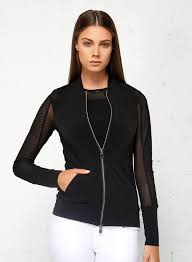 My Travel Capsule Wardrobe Best Wrinkle Free Travel Clothes For Women Travel Clothes Women Travel Outfit Travel Capsule Wardrobe