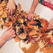 Masak seafood ala resto_rasanya bikin merem melek. 5 Tempat Di Jakarta Utara Ini Punya Olahan Seafood Segar Mantap
