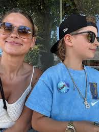 Katie Hersey's Instagram, Twitter & Facebook