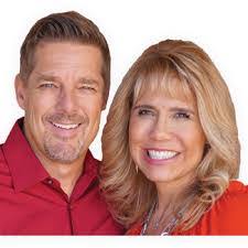 Robin Silberman's Instagram, Twitter & Facebook