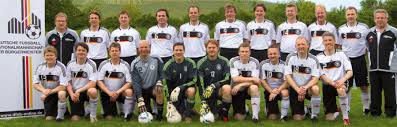 Die deutsche mannschaft steht in. Fussball Die Nationalmannschaft Der Burgermeister Kommunal