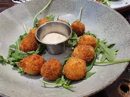 Thetjm is drinking a windjammer by green beacon at popolo italian kitchen and bar. Md S Italian Kitchen Bar Brisbane Restaurant Reviews Phone Number Photos Tripadvisor