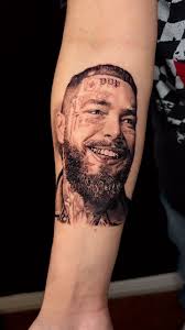 Push the gas, get a motherfuckin’ nose bleed, She ain’t never met a  youngin’ do it like me, Done at @body.art.gallery , 📸: @gueroinks