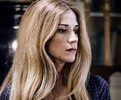 Η ιωάννα παππά έχει σπουδάσει στο θέατρο τέχνης καρόλου κουν. H Lamperh H8opoios Iwanna Pappa Sto Umano Umano Gr