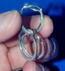 Instructions for the 4 band, 4 open, 4 wide puzzle rings. Puzzle Ring Solution