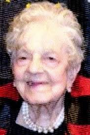 Traci Silvia's Instagram, Twitter & Facebook