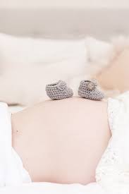 Babybauch Shooting Zuhause Indoor Ideen Accessoires Babybauch Babybauch Bilder Babybauch Fotoshooting