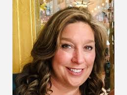 Sandra Walter's Instagram, Twitter & Facebook