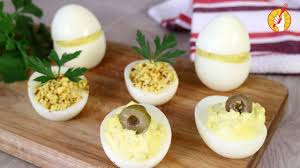 3 métodos para disfrutarlos con otro sabor. Como Hacer Huevos Rellenos Super Facil Recetas Navidenas Tenedor Libre Youtube
