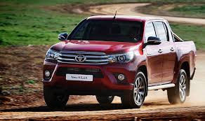 Toyota sold 255,750 units of the tacoma is the us and canada in 2019, but in the same year the japanese automaker sold 550,361 hilux models around the world. La Nueva Toyota Hilux Se Presenta Esta Semana En Argentina