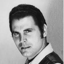 Watch Perry Mason streaming