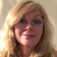 Martina Paulson's Instagram, Twitter & Facebook