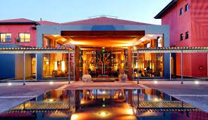 Vivamarinha Hotel Suites Forty Minutes From Lisbon Vivamarinha Is Near Portugal S Cultural Highlights And Best Beaches Cascais Hotel Morocco Honeymoon