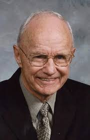 Robert Layden's Instagram, Twitter & Facebook