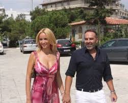 Τώρα ζευγάρι και στην παρουσίαση του αγαπημένου μας γρηγόρη γκουντάρα. Grhgorhs Gkoyntaras Natali Kakkaba Apokalyptoyn Gia Prwth Fora Pws 3ekinhse H Sxesh Toys Fay S Book