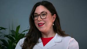 El Centro de UI Health para el Cuidado de Senos se Esfuerza por Reducir las  Disparidades Raciales en el Tratamiento contra el Cáncer.