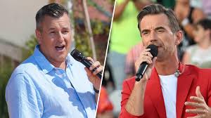 Fawkslily of porn has baby wipes in a heated container to