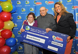 A Retired School Principal Is The Sole Winner Of The 326 Million Mega Millions Jackpot Drawn On Nov 4 The Bigge Mega Millions Jackpot Lottery Winner Lottery