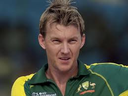 Brett Lee ooohs for