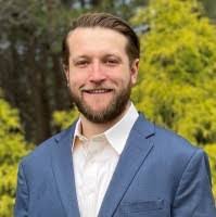 Kim Burd's Instagram, Twitter & Facebook