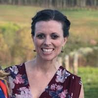 Sarah Sperling's Instagram, Twitter & Facebook