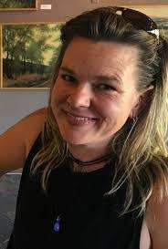 Eileen Grimes's Instagram, Twitter & Facebook