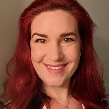 Jennifer Echeverria's Instagram, Twitter & Facebook