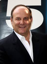 Check spelling or type a new query. Gerry Scotti Il Figlio Edoardo E Sua Moglie Allargano La Famiglia