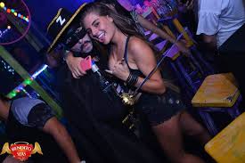 Forget nightlife as a time to meet that cute colombian cutie. Medellin Nightlife Best Bars And Nightclubs Updated Jakarta100bars Nightlife Party Guide Best Bars Nightclubs
