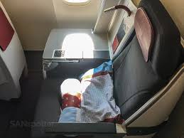 Economy class also offers excellent meal service, significantly better than the competing european airlines. Austrian Airlines 777 200 Business Class Vienna To Los Angeles Sanspotter