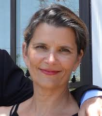 Cuadros Student Text, Volume 3 of 4: Intermediate Spanish 1st (first) by  Spaine Long, Sheri, Madrigal Velasco, Sylvia, Swanson, Krist (2012)  Paperback: unknown author: Amazon.com: Books