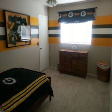 Along with actual predictions on every game in america, reddit nfl streams, nfl streams reddit, it works on all devices,ios, iphone, laptop and tablet. Green Bay Packers Bedroom Ideas Master Bedroom Drapery Ideas Check More At Http Maliceauxme Green Bay Packers Bedroom Boy Room Paint Green Bay Packers Room