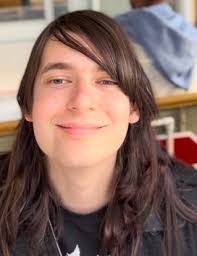 Alex Bloch's Instagram, Twitter & Facebook