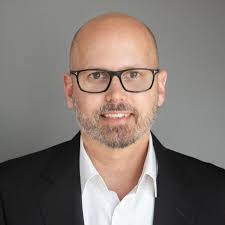 Steven Schachter's Instagram, Twitter & Facebook