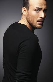 Showmax'te klipmax adlı programda yer alan ve sunucu olarak görevlendirilen murat balcı, böylece ekranlarda ad tanınmaya başladı. Murat Balci Resimleri Sinemalar Com