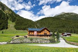 Haus achental schleching, alemania haus achental schleching, alemania haus achental informa al haus achental con antelación de tu hora prevista de llegada. Tauernhaus Im Krimmler Achental Online Buchen In Krimml