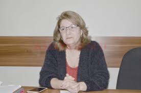 Asistenta medicală la spitalul cfr craiova a povestit, la realitatea plus, luni, în ce condiții lucrează, fără a beneficia de nici cea mai mică protecție în fața coronavirusului: Gabriela Marcelina Mihai Noul Manager Al Spitalului Cf Craiova Gazeta De Sud