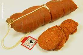 Sobrasada, along with botifarró, are traditional balearic meat products prepared in the laborious but festive rites that still mark the autumn and winter pig slaughter known as a matança in minorca, majorca and ibiza. Sobrasada De Mallorca Wikipedia