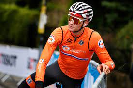 De wereldkampioen krijgt tegenstand van onder anderen toon aerts, laurens sweeck en michael vanthourenhout. Hij Kan Niet Meer Klaar Zijn Dan Hij Is 5 Intimi Over Wk Topfavoriet Mathieu Van Der Poel De Morgen