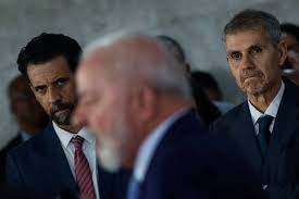 Sidônio expande influência e atua como gerente de crises - 25/04/2025 - Poder - Folha
