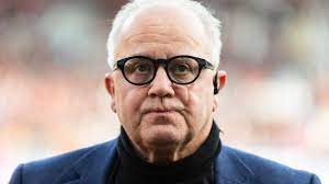 „ich übernehme damit persönlich verantwortung für meine entgleisung in der präsidiumssitzung vom 23. Dfb Prasident Fritz Keller Schliesst Rucktritt Aus