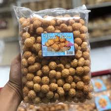 This is ones of from many types of malay traditional kuih. Buah Rotan