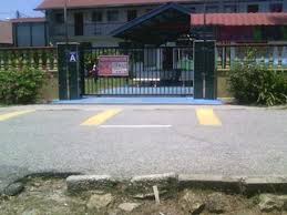 In particular, the keris gallery displays malaysian weapons (especially spears and keris) while the tun teja fashion gallery has. School Methodist Girl School Nearby Kuantan In Malaysia 2 Reviews Address Website Maps Me