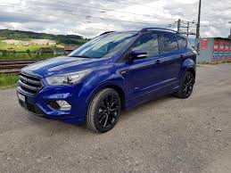 Explore the new kuga vignale here, filled with features including heated steering wheel, automated park assist and twin exhaust. Ford Kuga Ez 12 2017