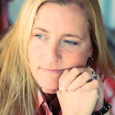 Elizabeth McQueen: "The Laziest Girl in Town"