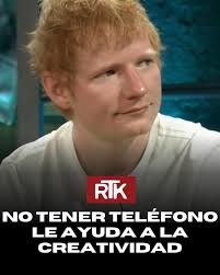 Le tiraron una botella a Marc Anthony, lo que causó molestia en el delgado  artista. Esto ocurrió en #colombia #rtknews