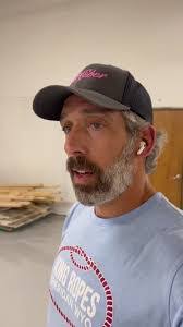 Alison Ruark's Instagram, Twitter & Facebook