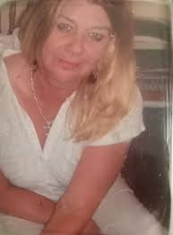 Anyone know of any local carpet fitters? I just need a stair replacing and  have the carpet ready to go 😊