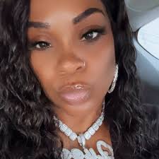 Tia Kemp Says Her Son DeAndre RUINED Her Birkin Bags.. Now They Don't Even  Look REAL Anymore after she reportedly got few from canal street NYC 😳👜😖